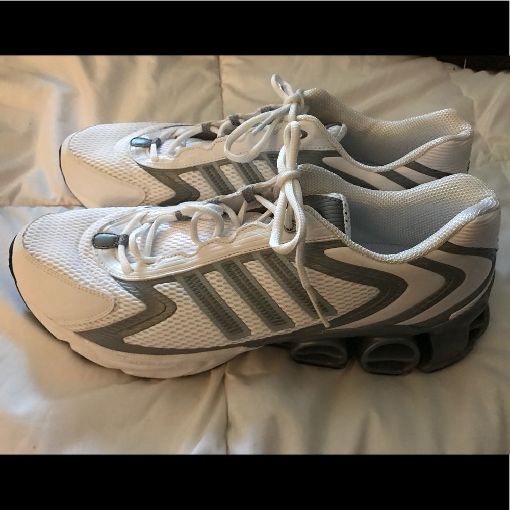 Adidas Size 13 Agron White Sneakers
